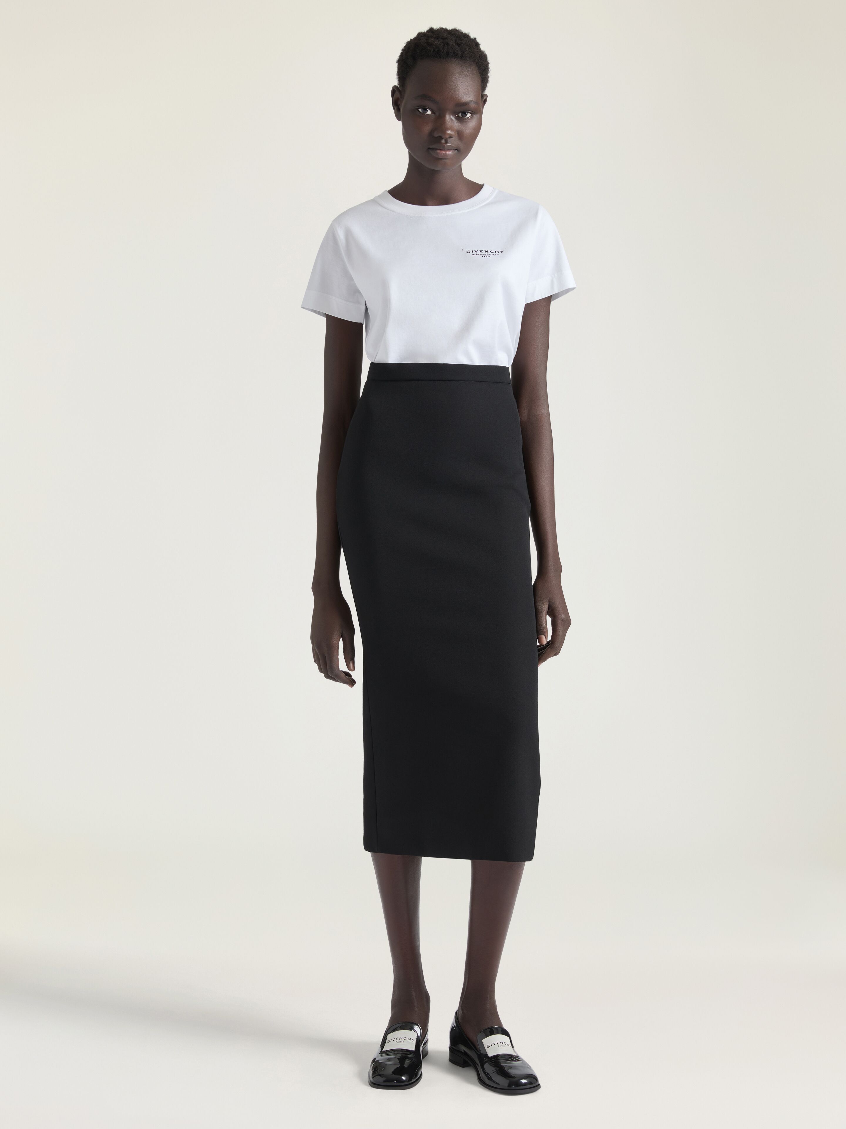 Midi kickback skirt in crepe cady